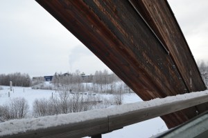 Fra Tynset brua ses løperne godt når de drar ut etter å ha passert checkpoint Tynset 