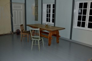 Kjøkkenet mangler bare innredningen og lister. Det samme gjelder rommet innenfor, som vi kaller pikerommet (men som blir et baksterom/grovkjøkken)