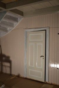 Trappegangen tar form med en lys pudderrosa farge