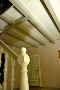 Jeg syns det verste var taket, men nå er også det helt ferdig malt.