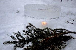 Koselige islykter utenfor Glomtun